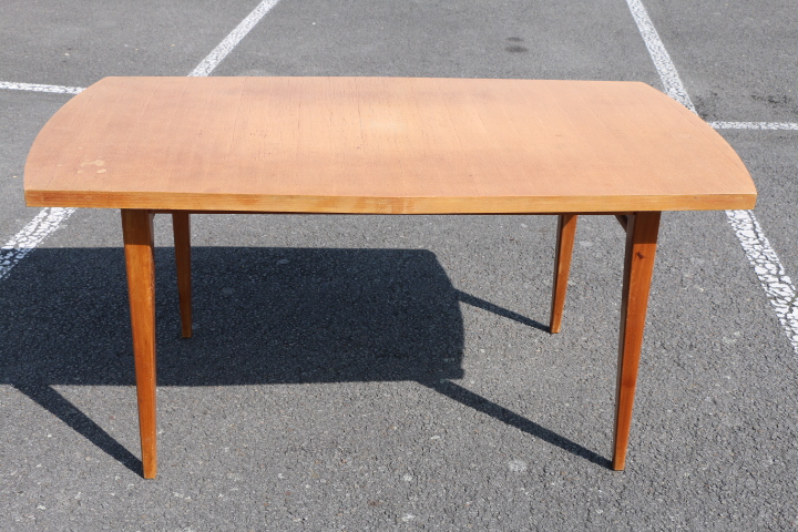 Decoration Table Knoll Noire Decoration Table Knoll Noire