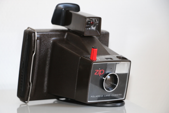 Polaroid ZIP Land camera