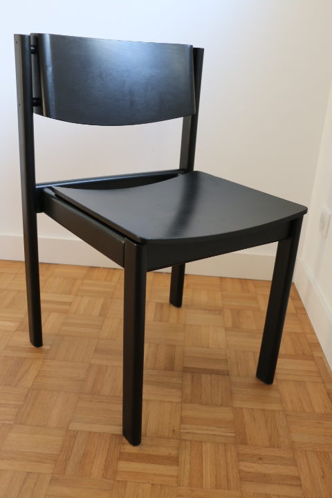 Chaise bureau bois thermoformée noire