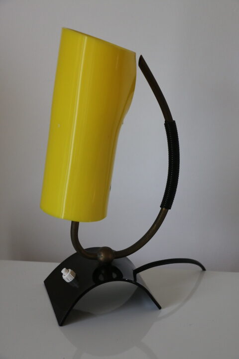 Lampe perspex et laiton 1950