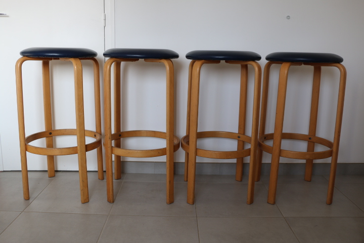 4 tabourets danois Georg Petersens Mobelfabrik 840mm (RESERVE)