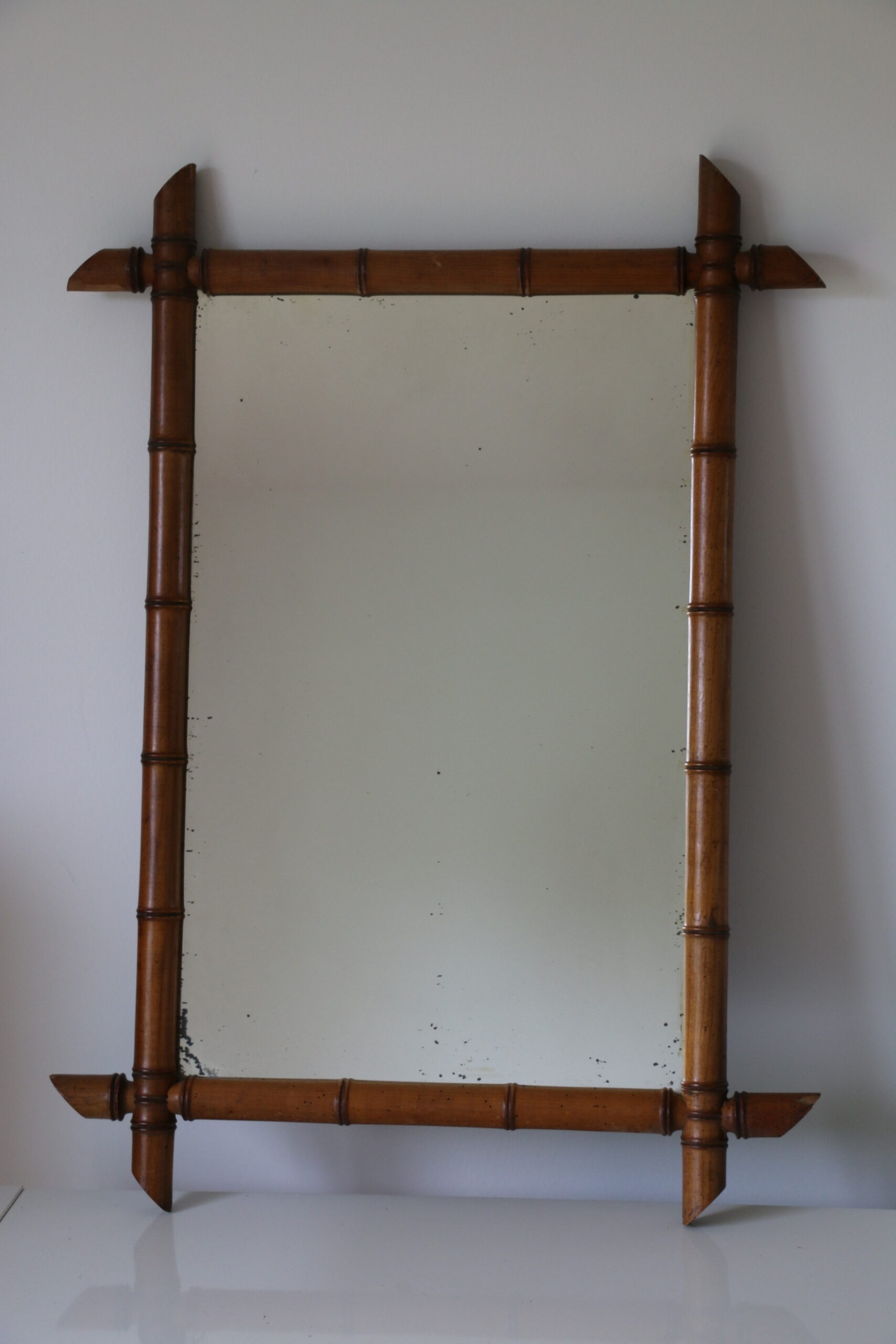 Miroir imitation bambou 770*567mm (RESERVE)