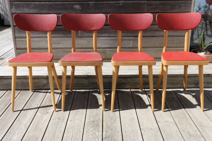 5 chaises hêtre clair skaï rouge 1950