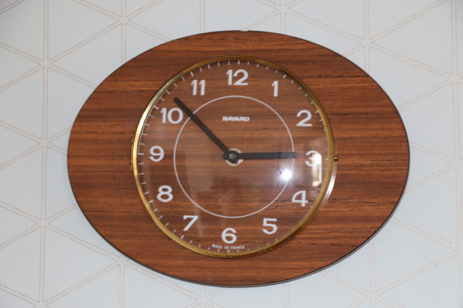 Horloge murale BAYARD formica marron