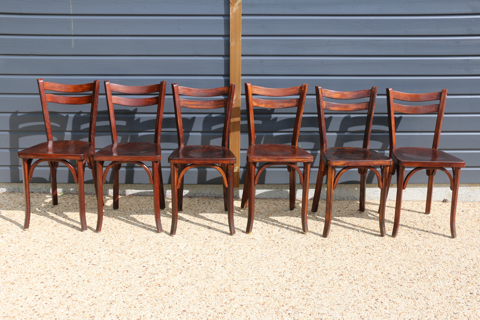6 chaises BAUMANN N°19 hêtre foncé