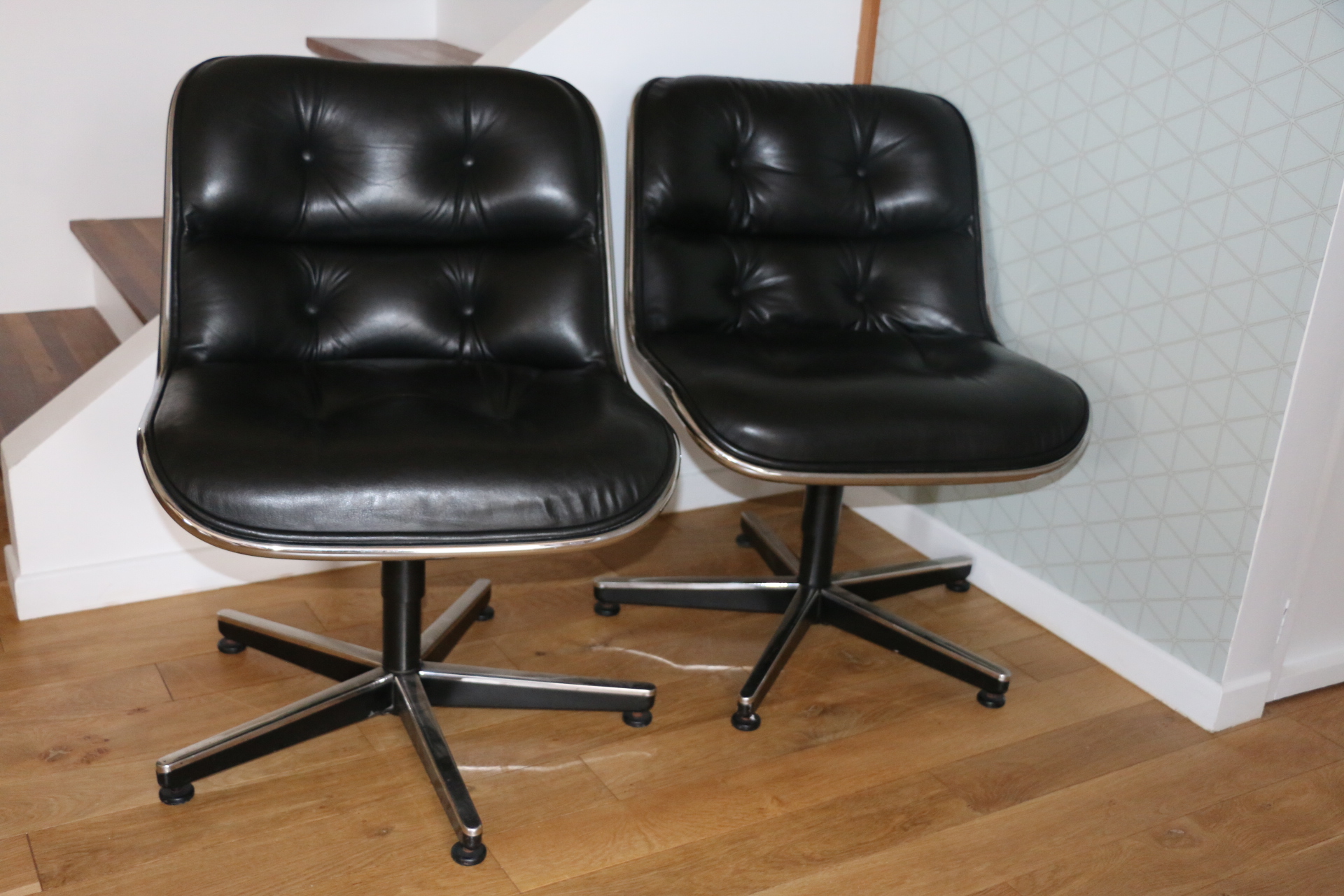 Chauffeuse POLLOCK cuir noir