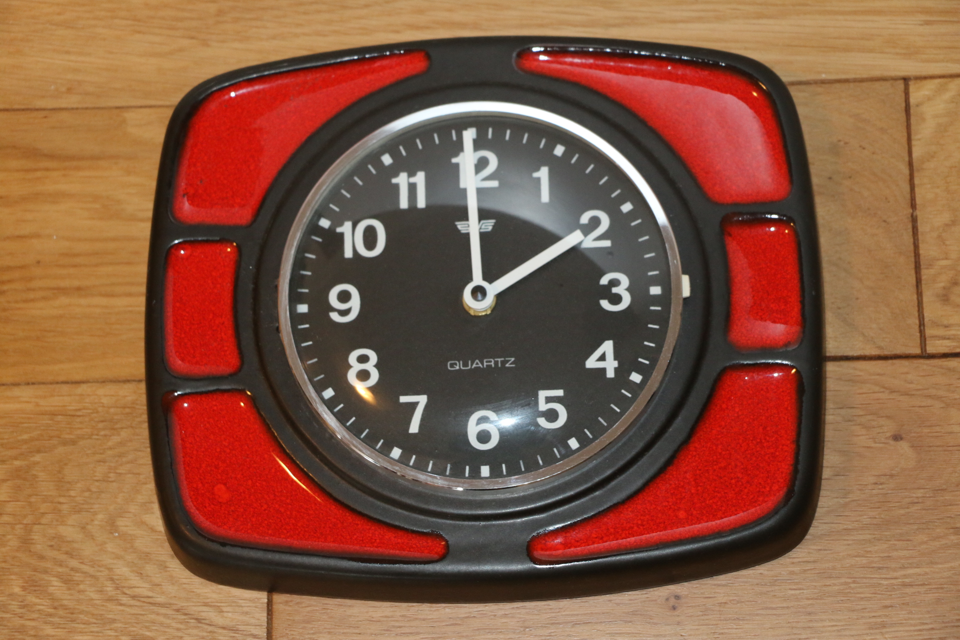 Horloge murale SVS céramique rouge