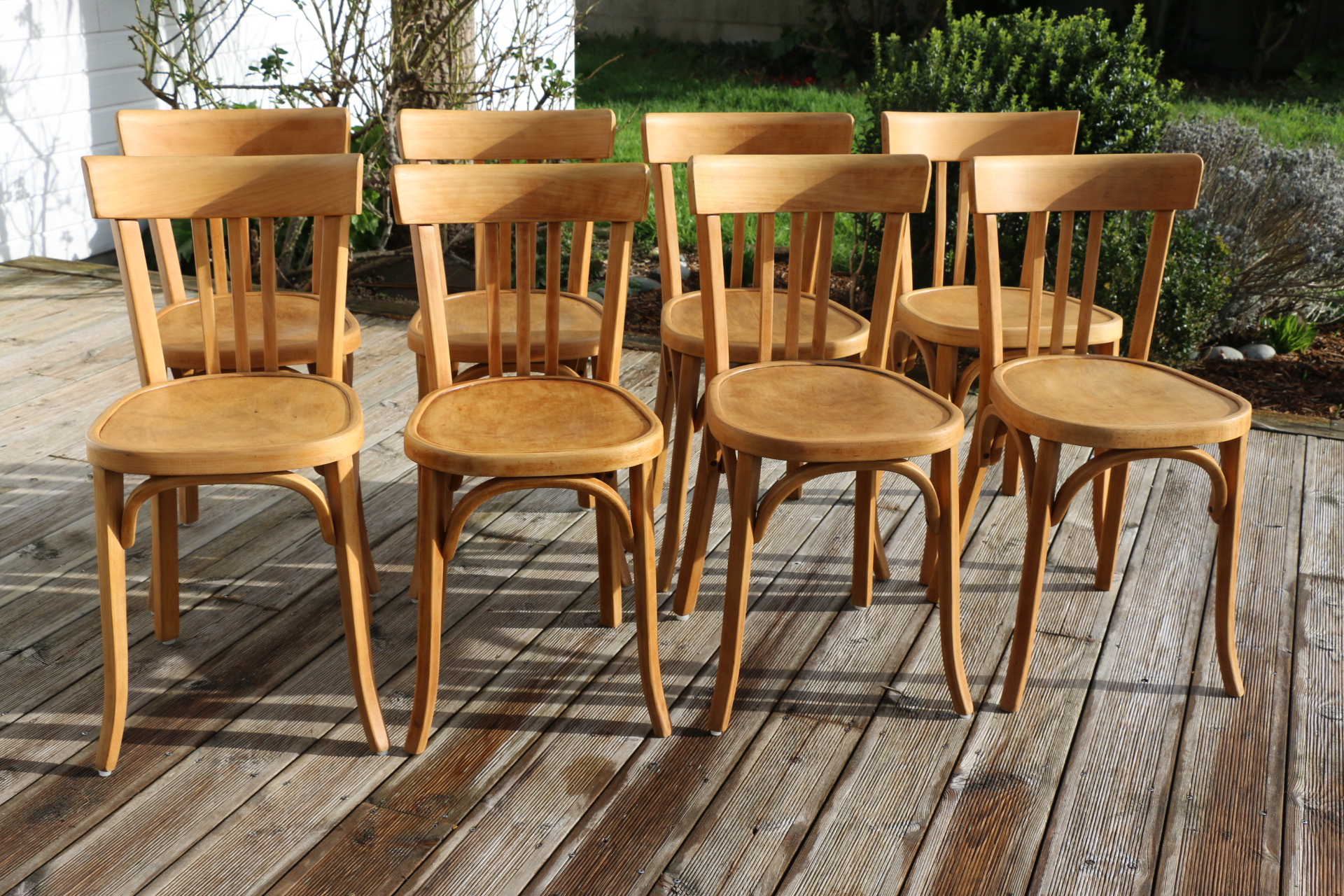 Série de 8 chaises Baumann classique 1950 hêtre clair