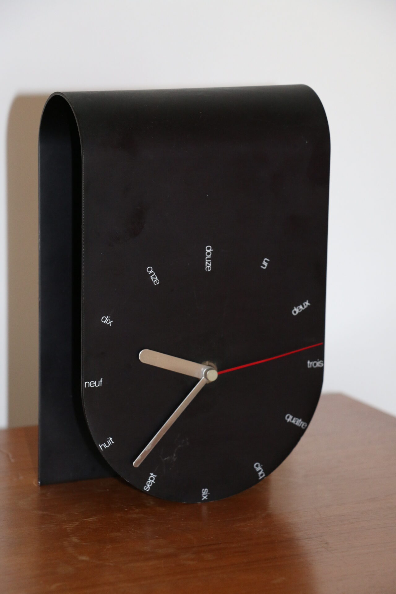 Horloge « made in italy » acier noir