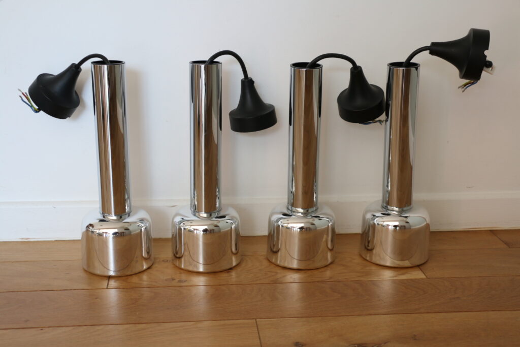 4 baladeuses / suspensions allemandes 1970