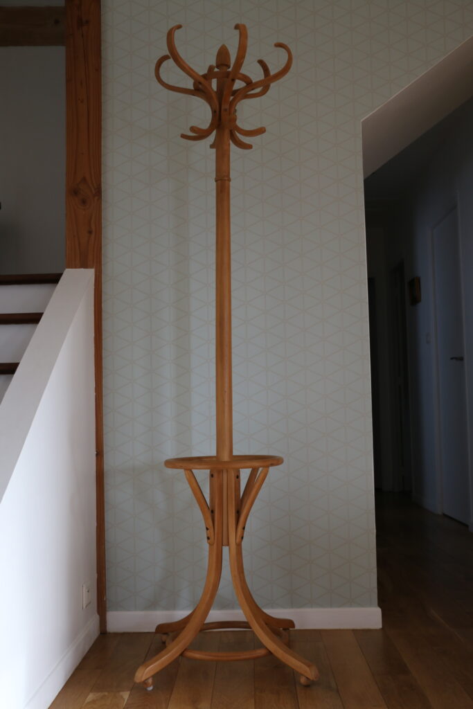 Portemanteau porte-parapluie BAUMANN clair tête olive