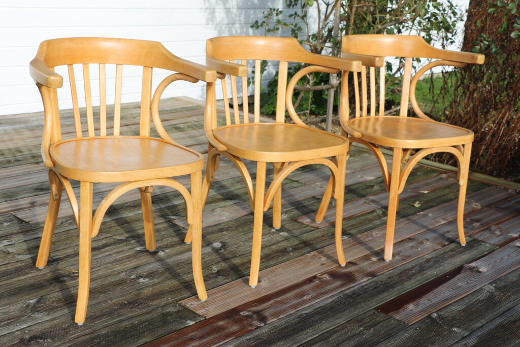 3 fauteuils BAUMANN hêtre clair