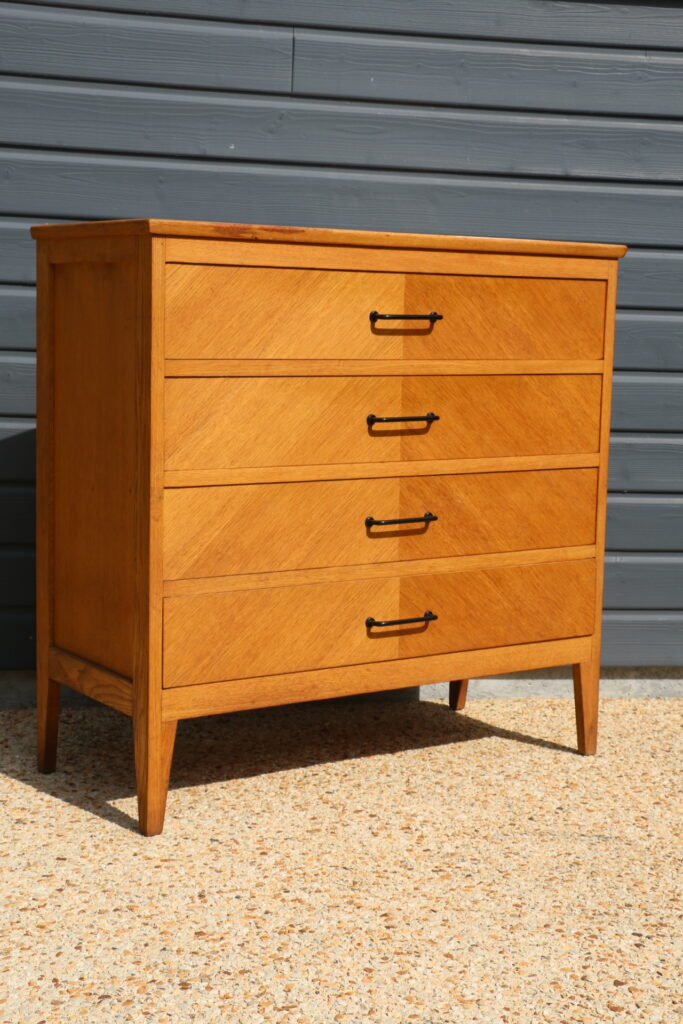 Commode 4 tiroirs chêne clair 1960