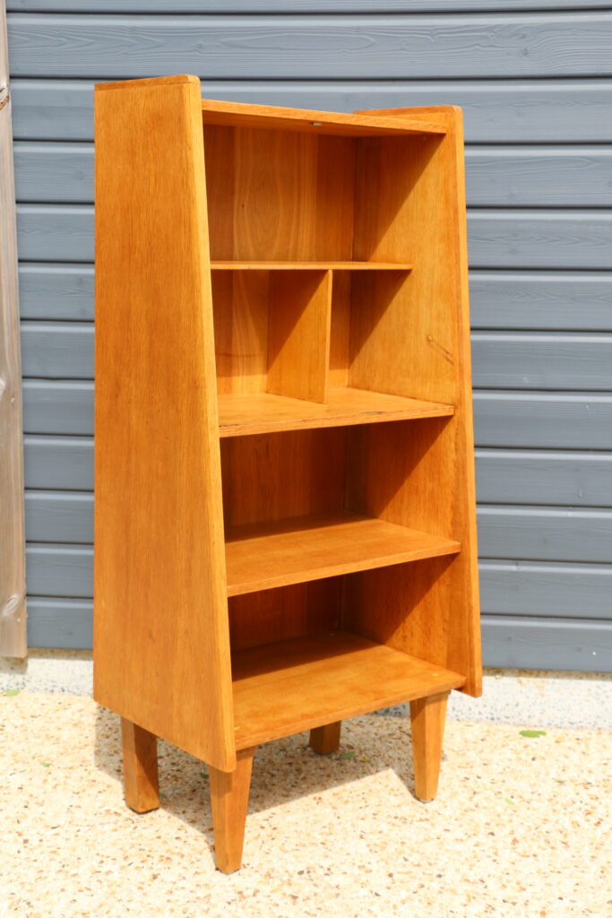 Meuble bibliothèque niches 1950