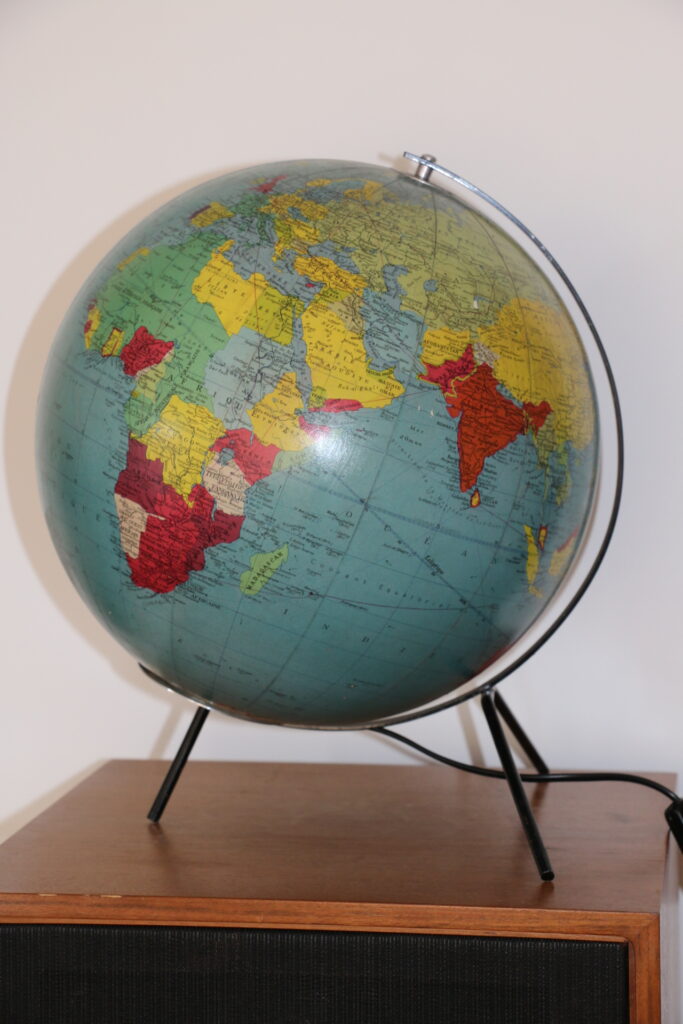 Globe terrestre lumineux XXL TARIDE verre 1959