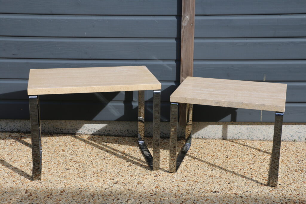 2 tables gigognes acier chromé travertin